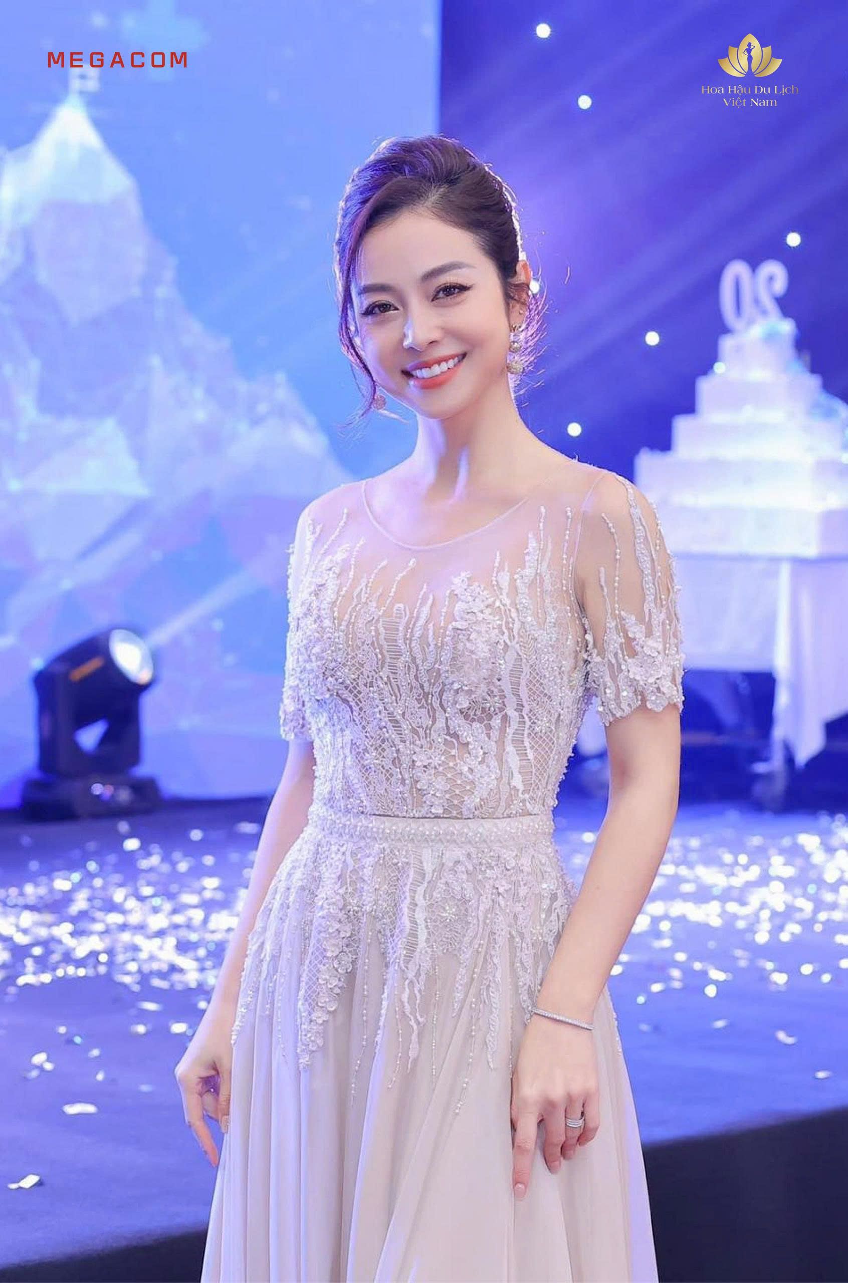 MEGACOM & HOA HẬU DU LỊCH VIỆT NAM: HÀNH TRÌNH LAN TỎA VẺ ĐẸP VIỆT NAM TỪ NHỮNG GIÁ TRỊ BẢN SẮC 4 z7421700529882_3155affd780c978253df2665ec14448d
