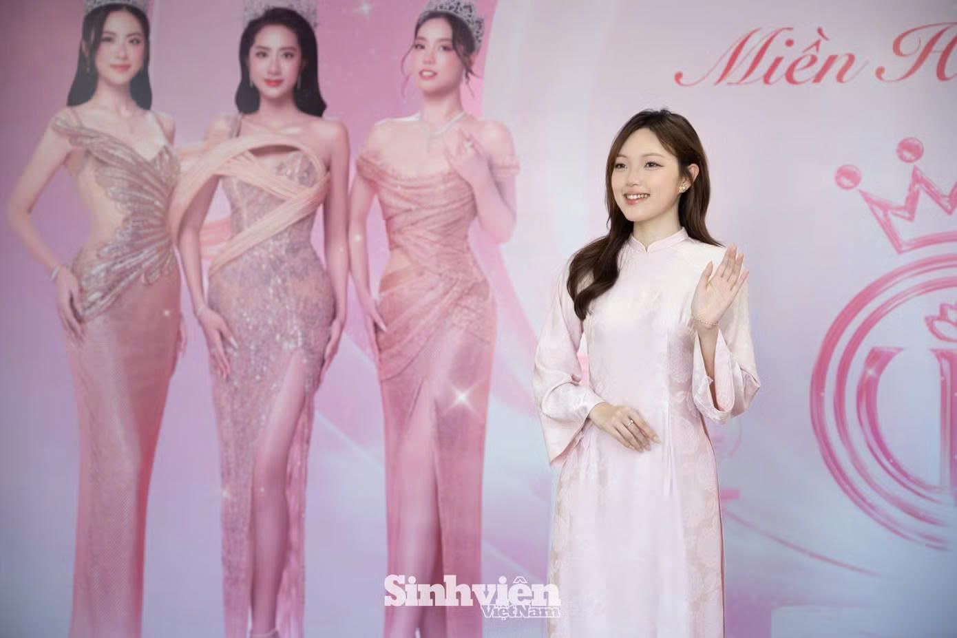ĐẠI SỨ THUỲ DƯƠNG, Á HẬU NGỌC HẰNG VÀ MÀN CATWALK KHUẤY ĐỘNG BUỔI TUYỂN SINH HOA HẬU VIỆT NAM 2026 3 z7838330101147_b914547bed2628959636c106dae70aee